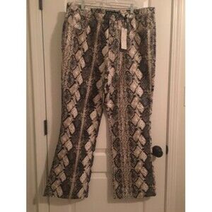 R.V.T. Jeans Co. Women's Pants Snake Skin Pattern Bottoms MultiColor Size 24
